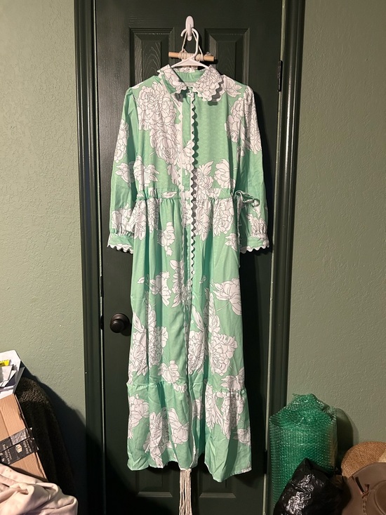 Amazon Dresses & Skirts - Amazon Mint Green and White Floral Maxi Shirt Dress